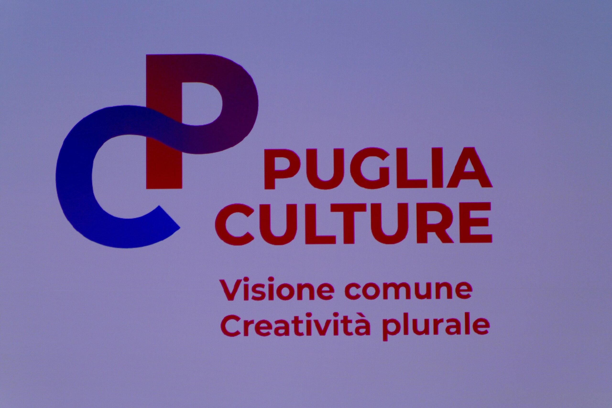 DAL TEATRO PUBBLICO PUGLIESE A PUGLIA CULTURE: QUALCHE NODO DA SCIOGLIERE